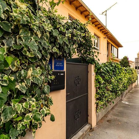 Colosseum Garden studio apartments Pula Buitenkant foto