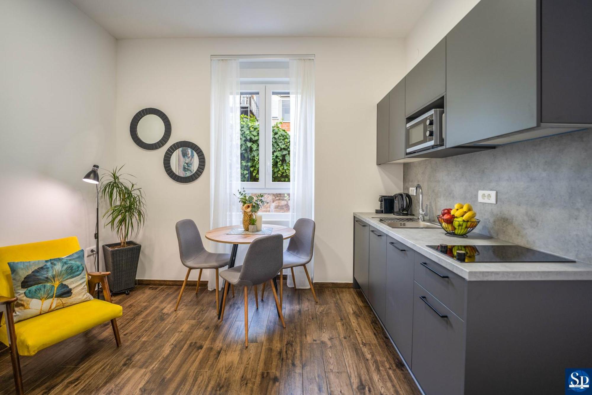 Colosseum Garden studio apartments Pula Buitenkant foto